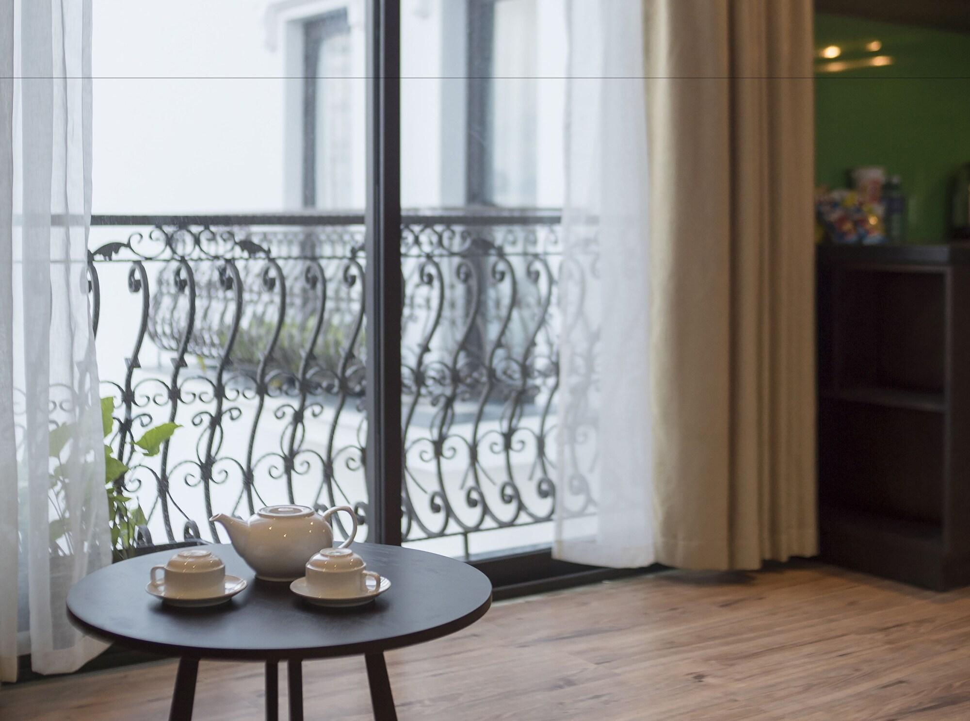 Palazzo Luxury Отель Дананг