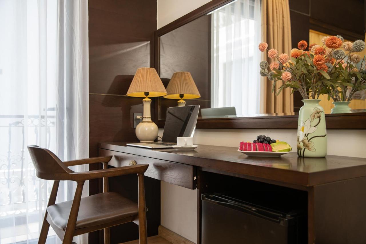 Palazzo Luxury Отель Дананг