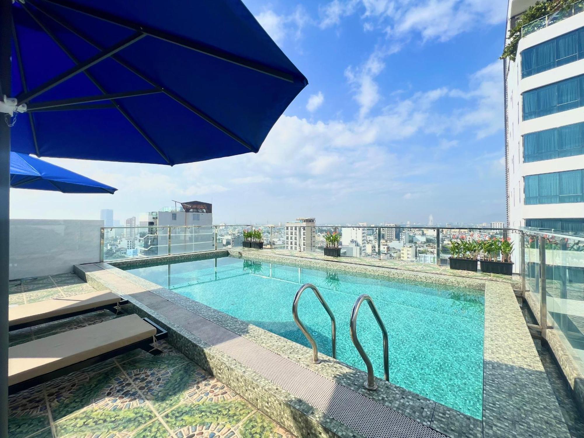 Отель Palazzo Luxury 4*