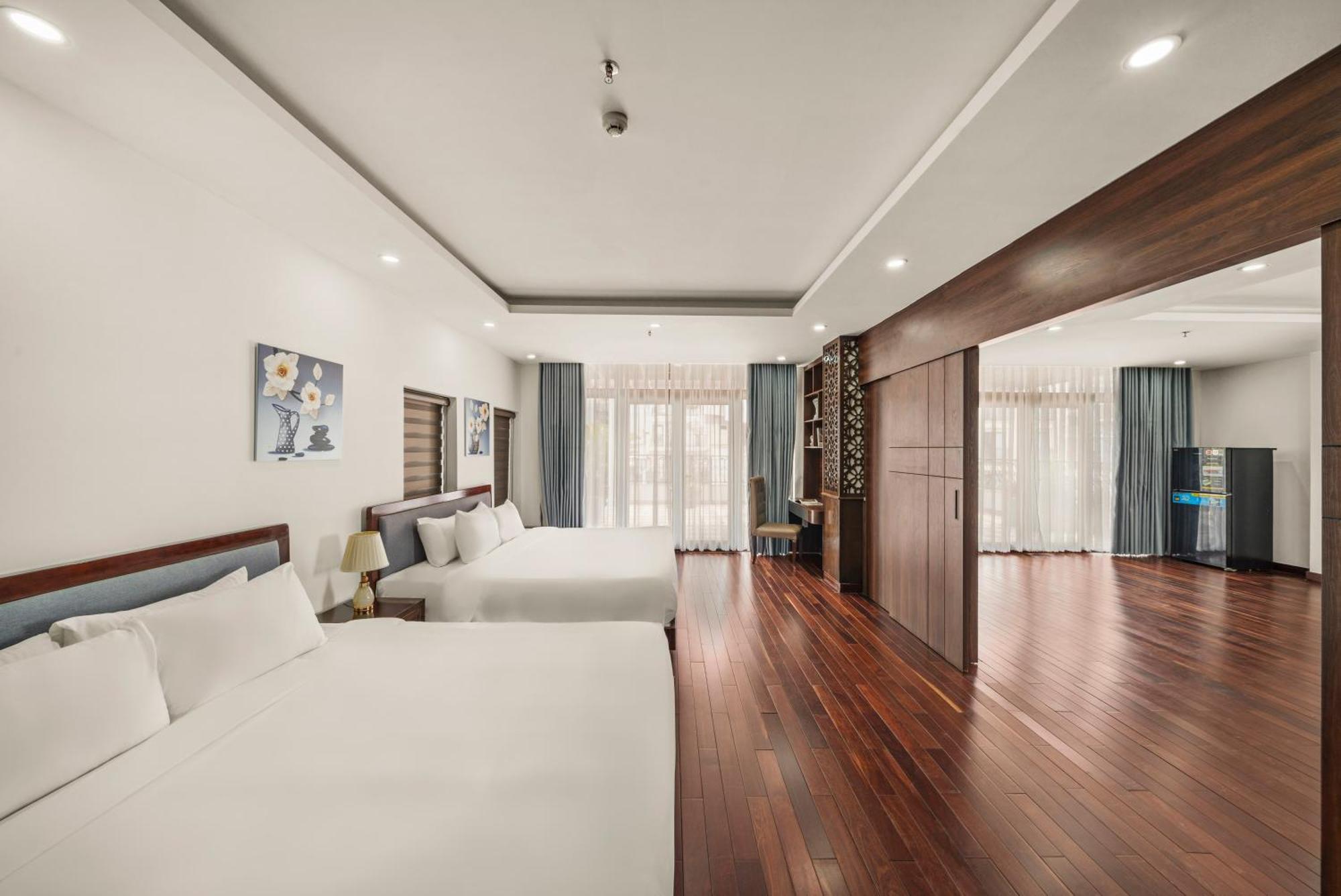 Palazzo Luxury Отель Дананг