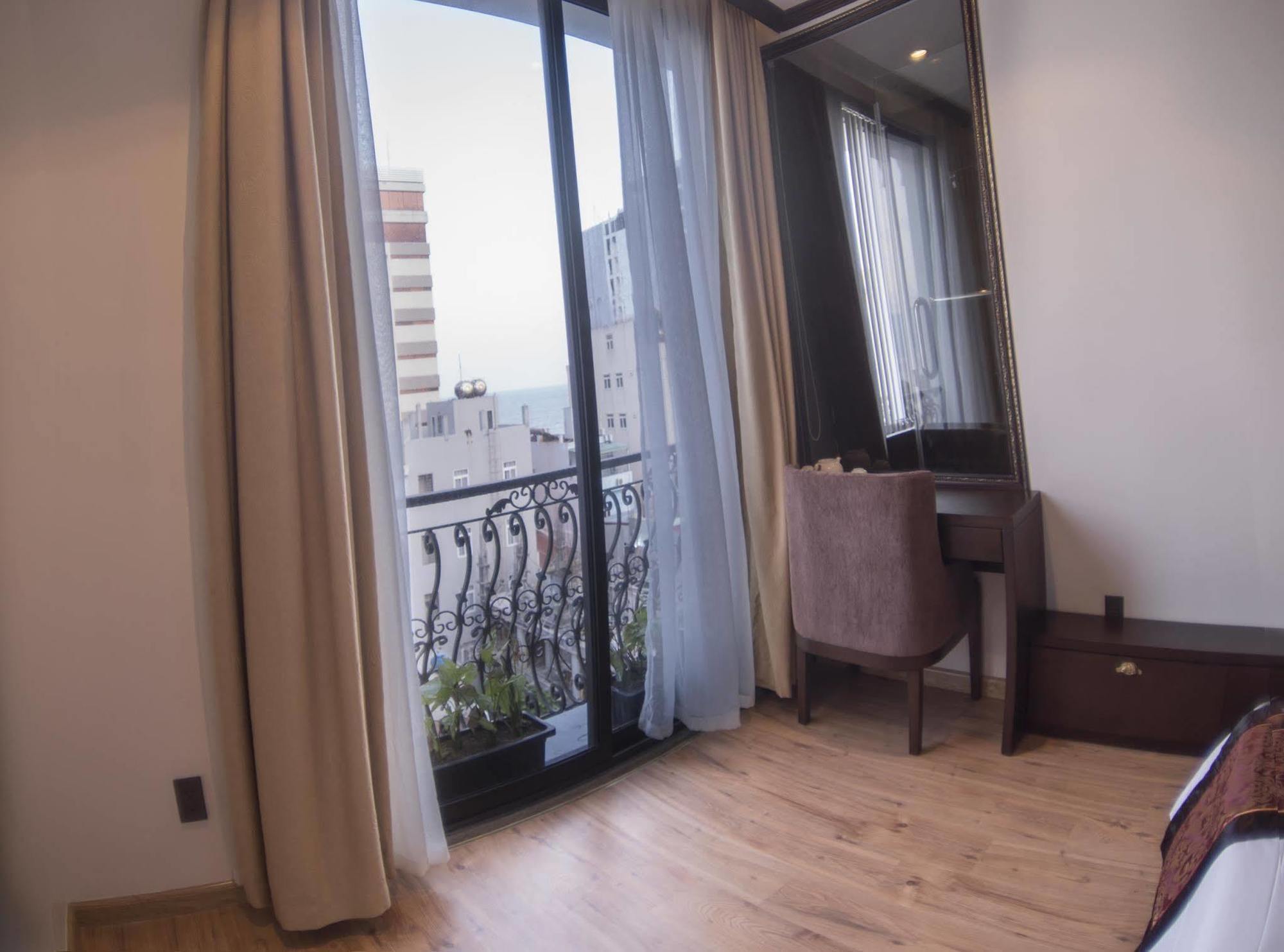 Palazzo Luxury 4* Đà Nẵng